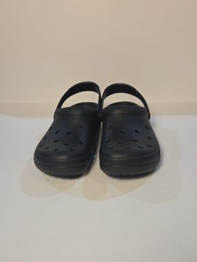 CROCS Classic Clog Black Vented Slip On Versatile Sporty Minimalist Size 10M 12W